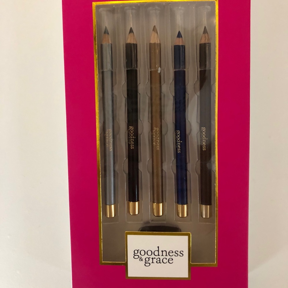 Goodness & Grace eyeliner set! New in box!